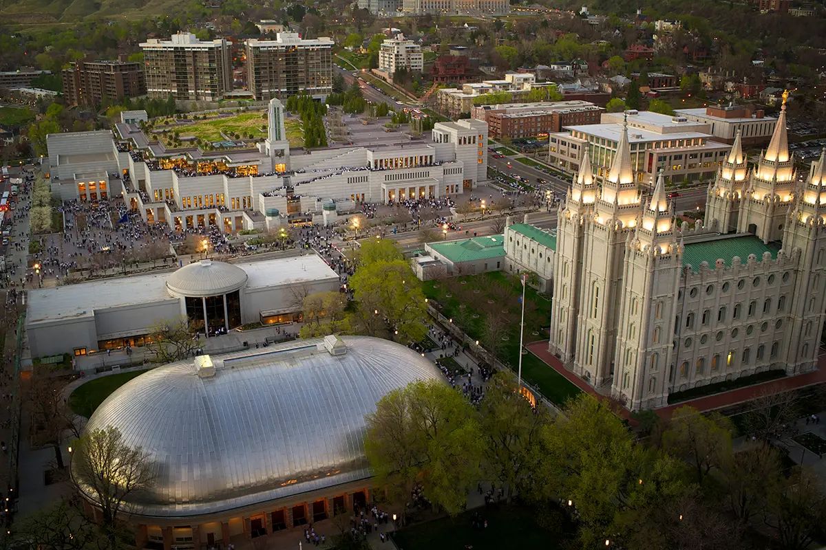 President Russell M. Nelson teaches during general conference